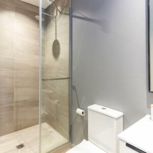 1517 One Thibault Square