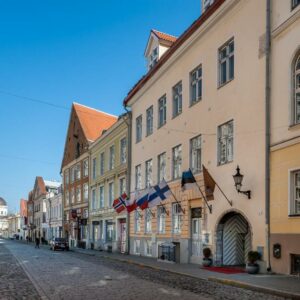 Three Crowns Residents