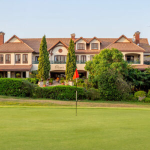 Oliver's Lodge & Restaurant