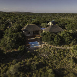 Induli Game Lodge - Amakhala Game Reserve