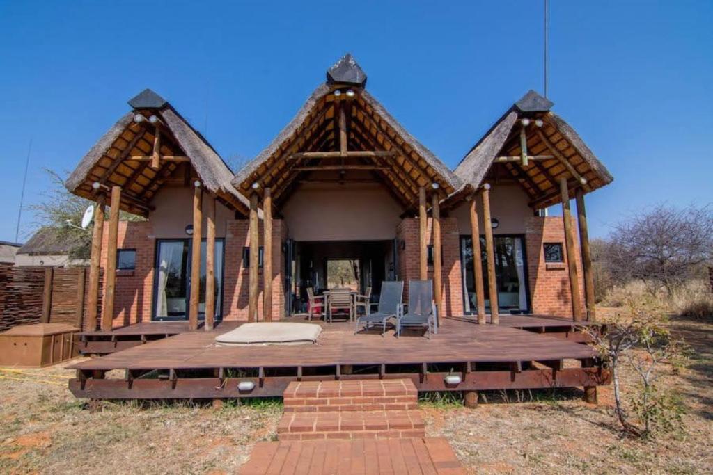 Zebula Bush Lodge (82)